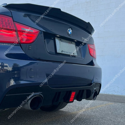 Difusor de parachoques trasero PACK M / BMW E90 E91 323I 325I 328I 335I 2005-2011 M / En negro brillo (ENVIO GRATIS)